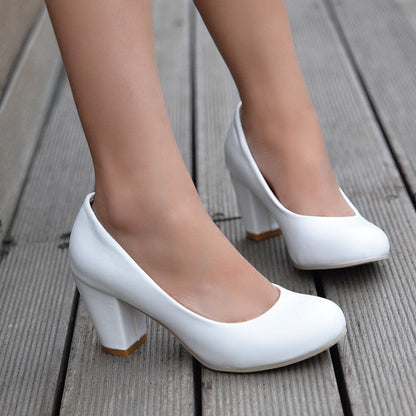 Daily Round Toe Chunky Heel Pumps