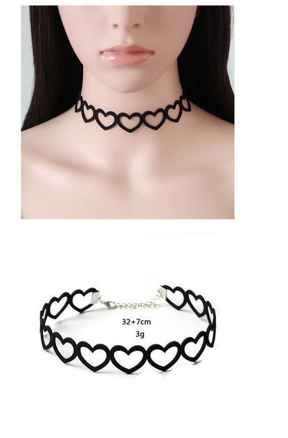 Velvet Heart Choker